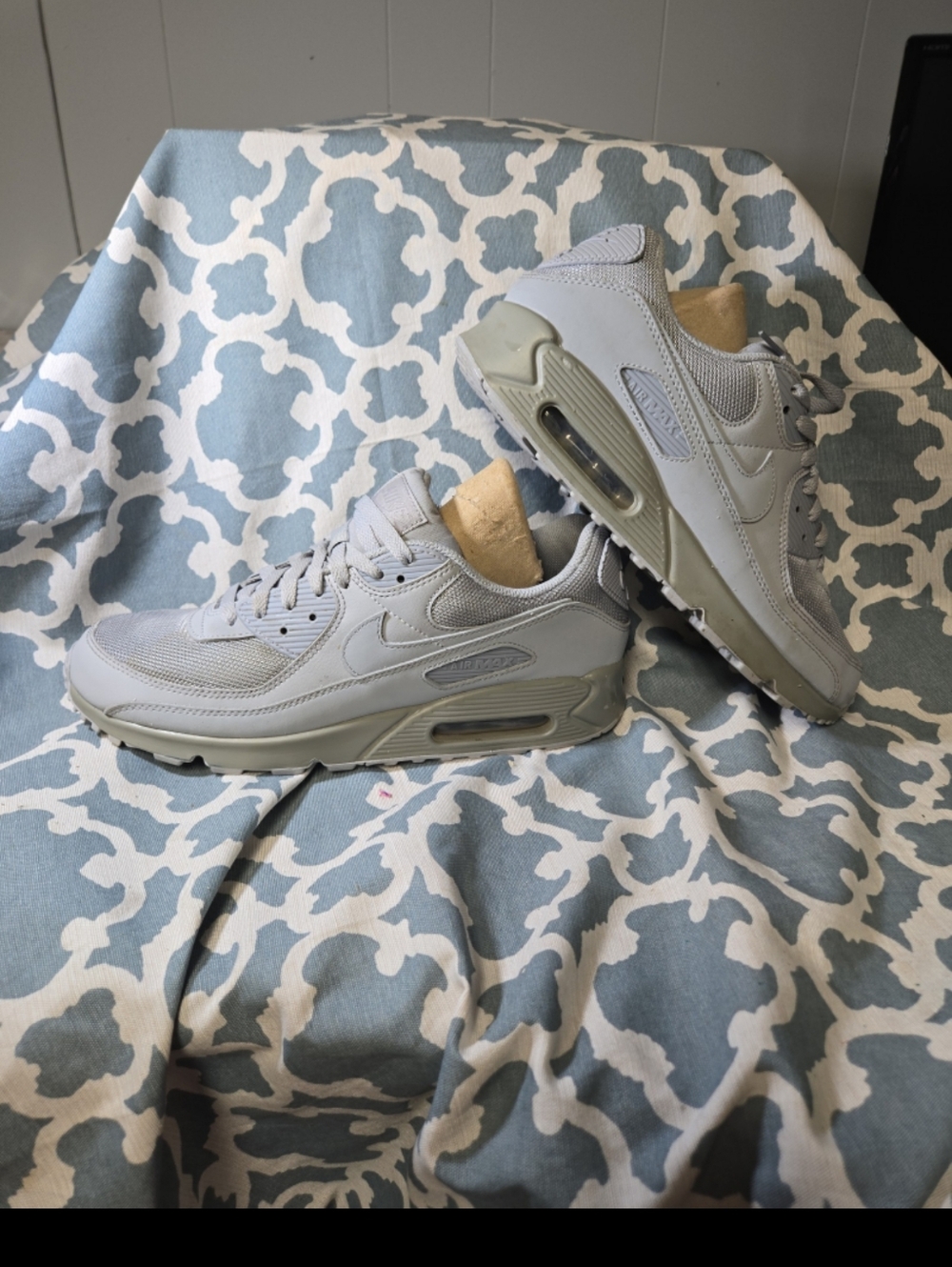 Nike Men’s Air Max 90 Shoes Sz 11